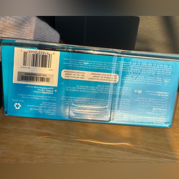 Logitech H390 USB Headset with Noise-Canceling Microphone in Black (Tested) - Picture 6 of 12